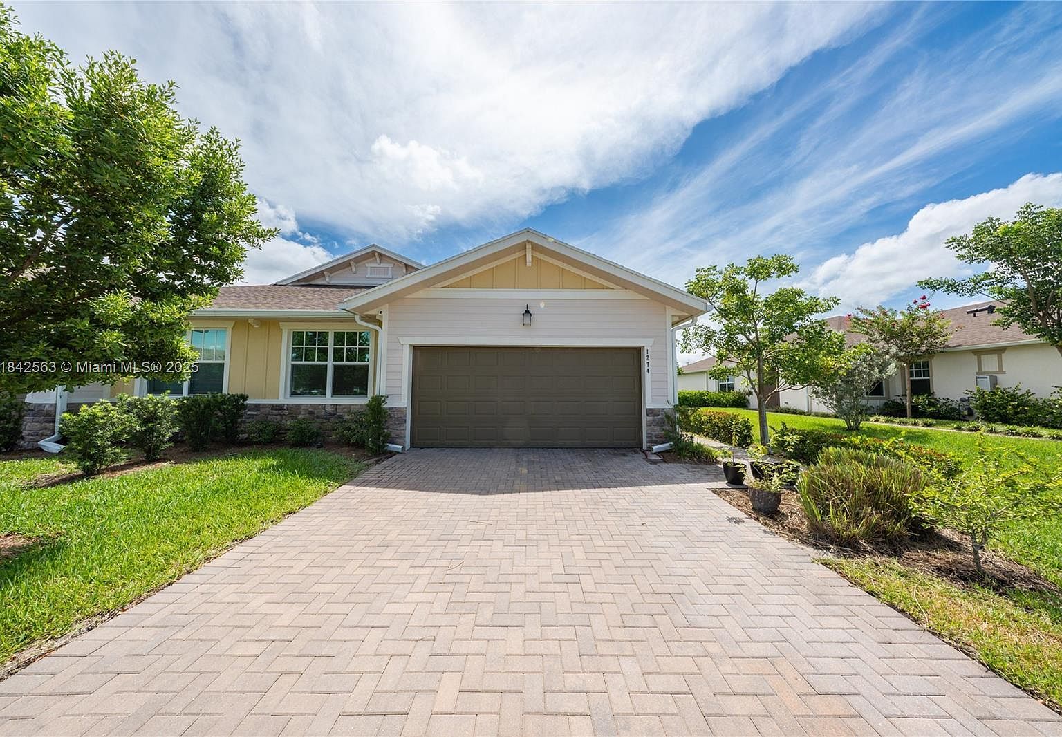 1274 Tangled Orchard Trce Loxahatchee, FL 33470 - Thumbnail 3