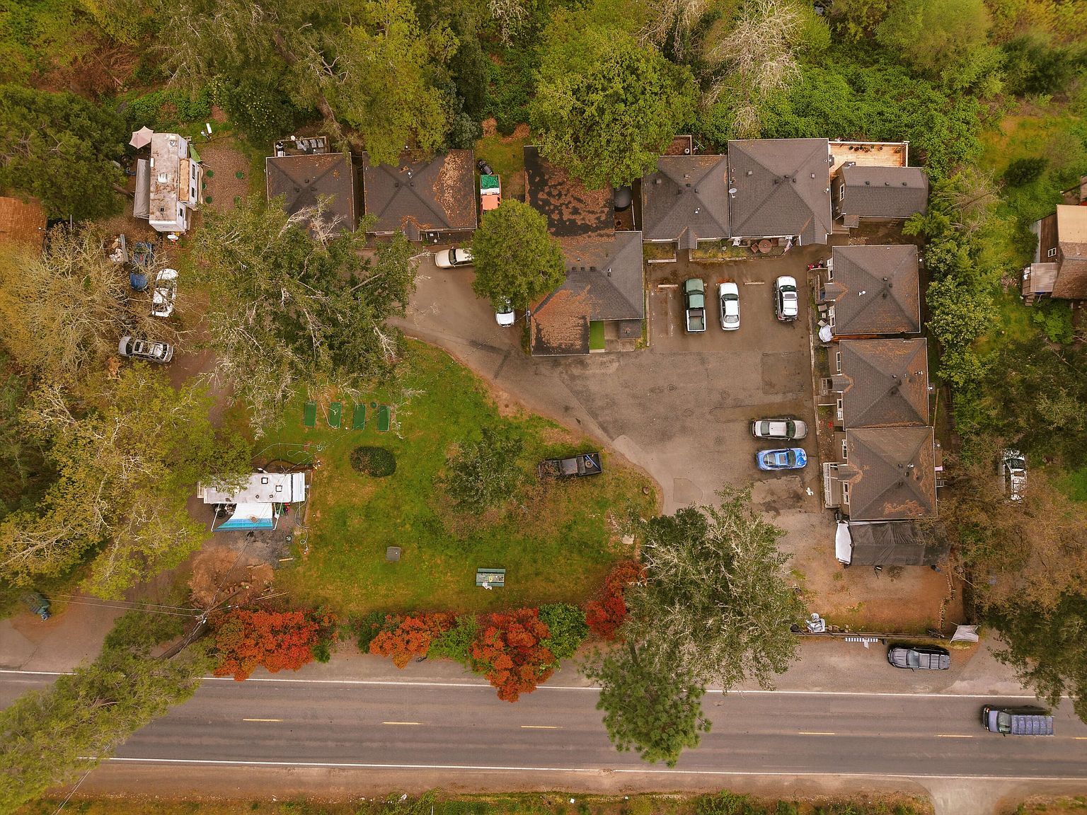 4600 Rogue River Hwy Grants Pass, OR 97527 - Thumbnail 3