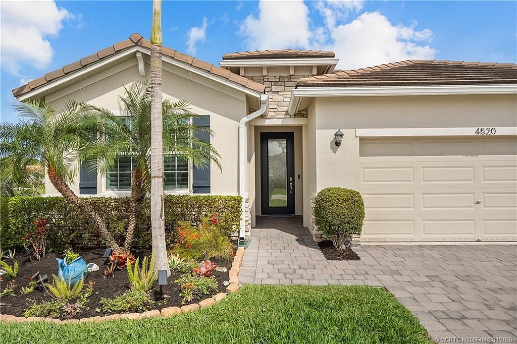 4520 NW Exchange Ave Jensen Beach, FL 34957 - Thumbnail 3