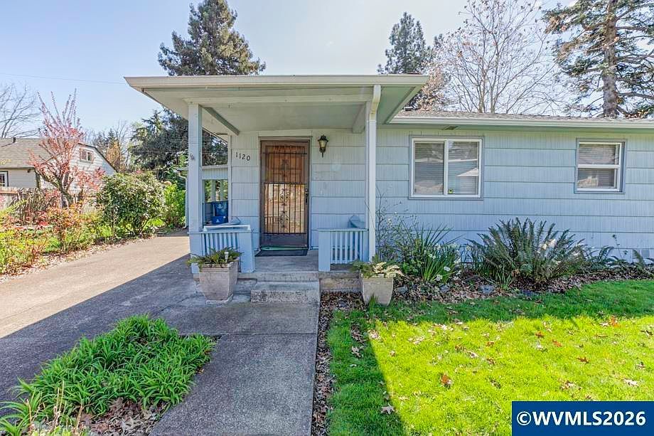 1120 8th St NW Salem, OR 97304 - Thumbnail 3