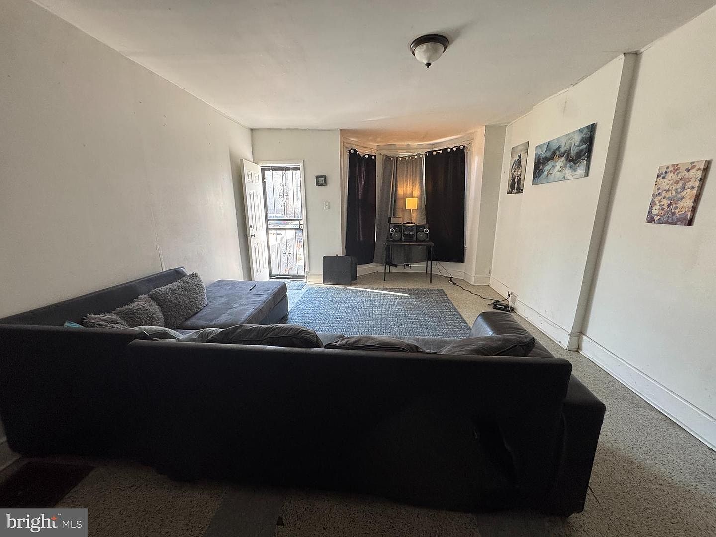 335 N 61st St Philadelphia, PA 19139 - Thumbnail 3