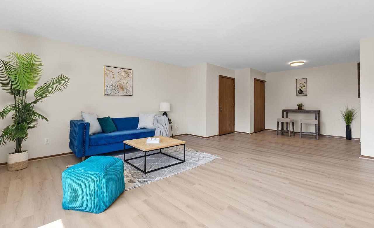 6329 W Nebraska Ave APT 203 Milwaukee, WI 53220 - Thumbnail 3