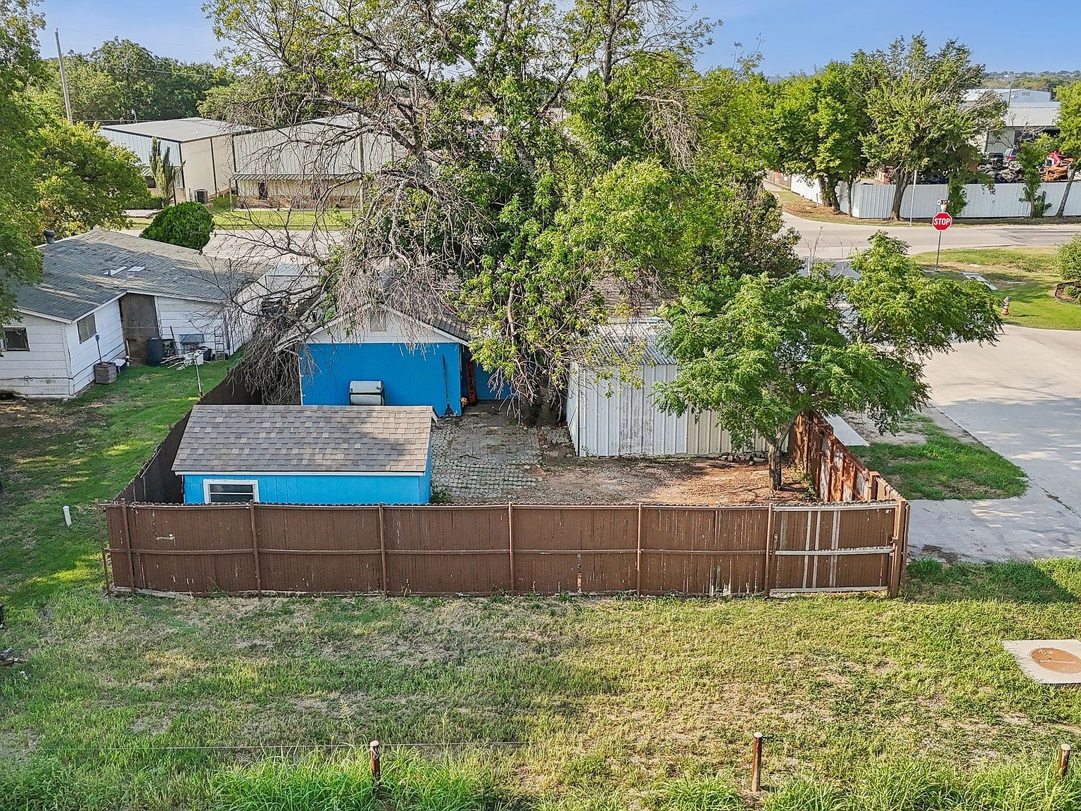 303 E 5th St Justin, TX 76247 - Thumbnail 3