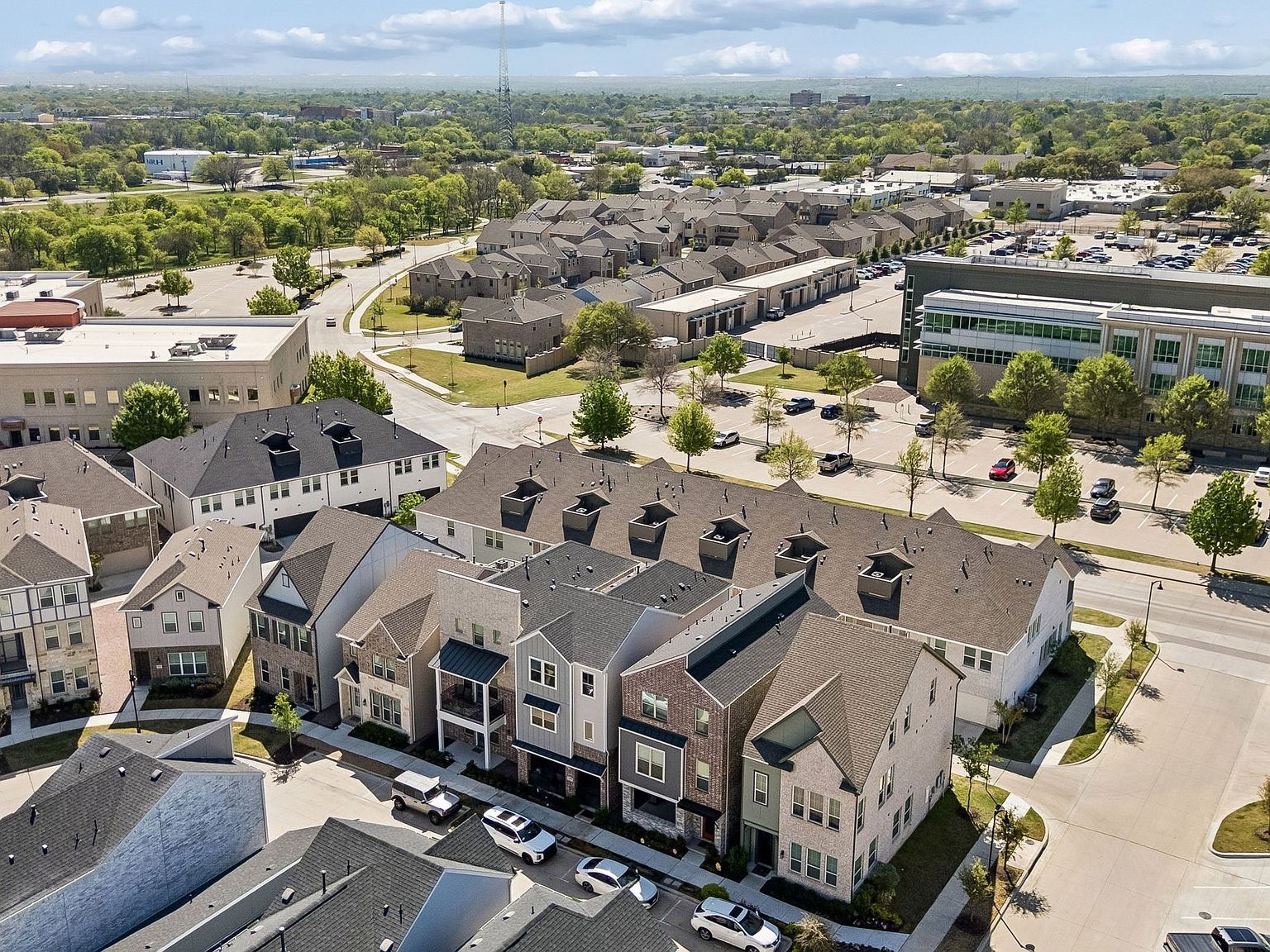 4308 Henderson Ave N North Richland Hills, TX 76180 - Thumbnail 3