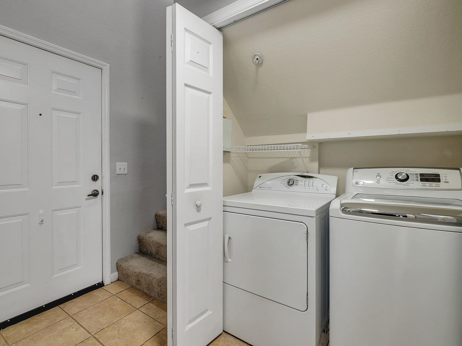 2801 Chancellorsville Dr APT 137 Tallahassee, FL 32312 - Thumbnail 3