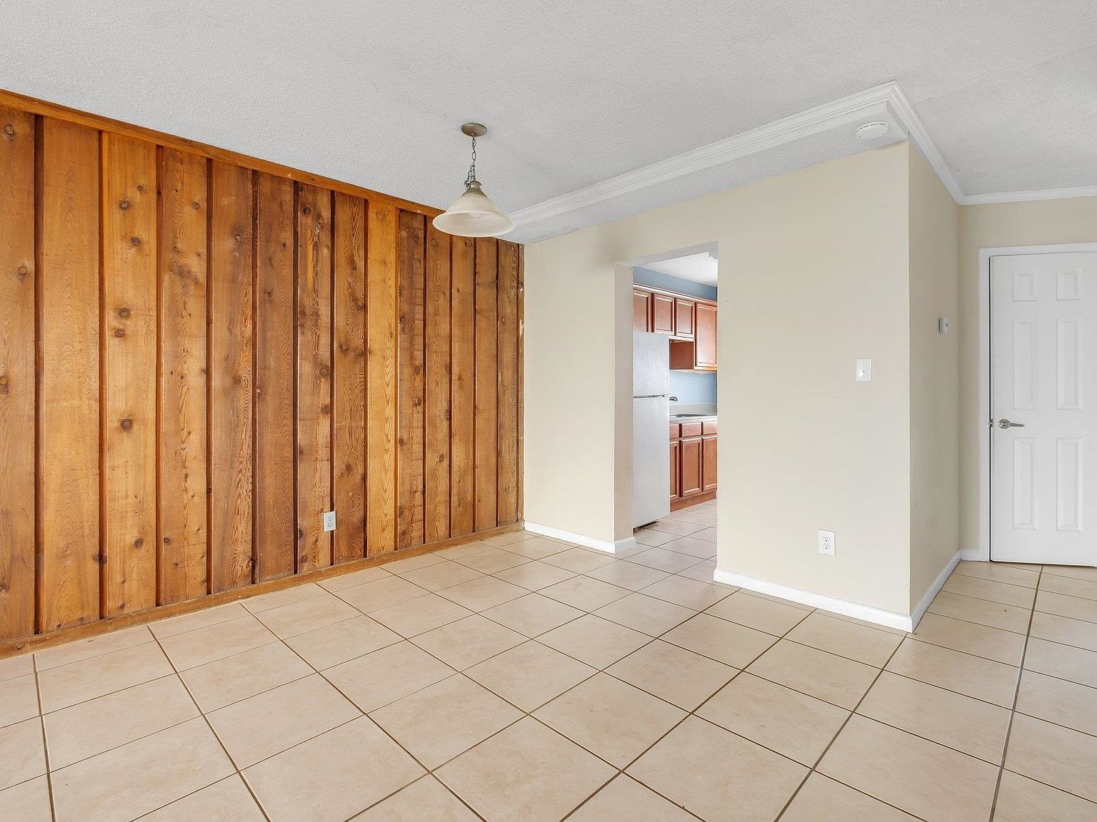 2325 W Pensacola St APT 156 Tallahassee, FL 32304 - Thumbnail 3