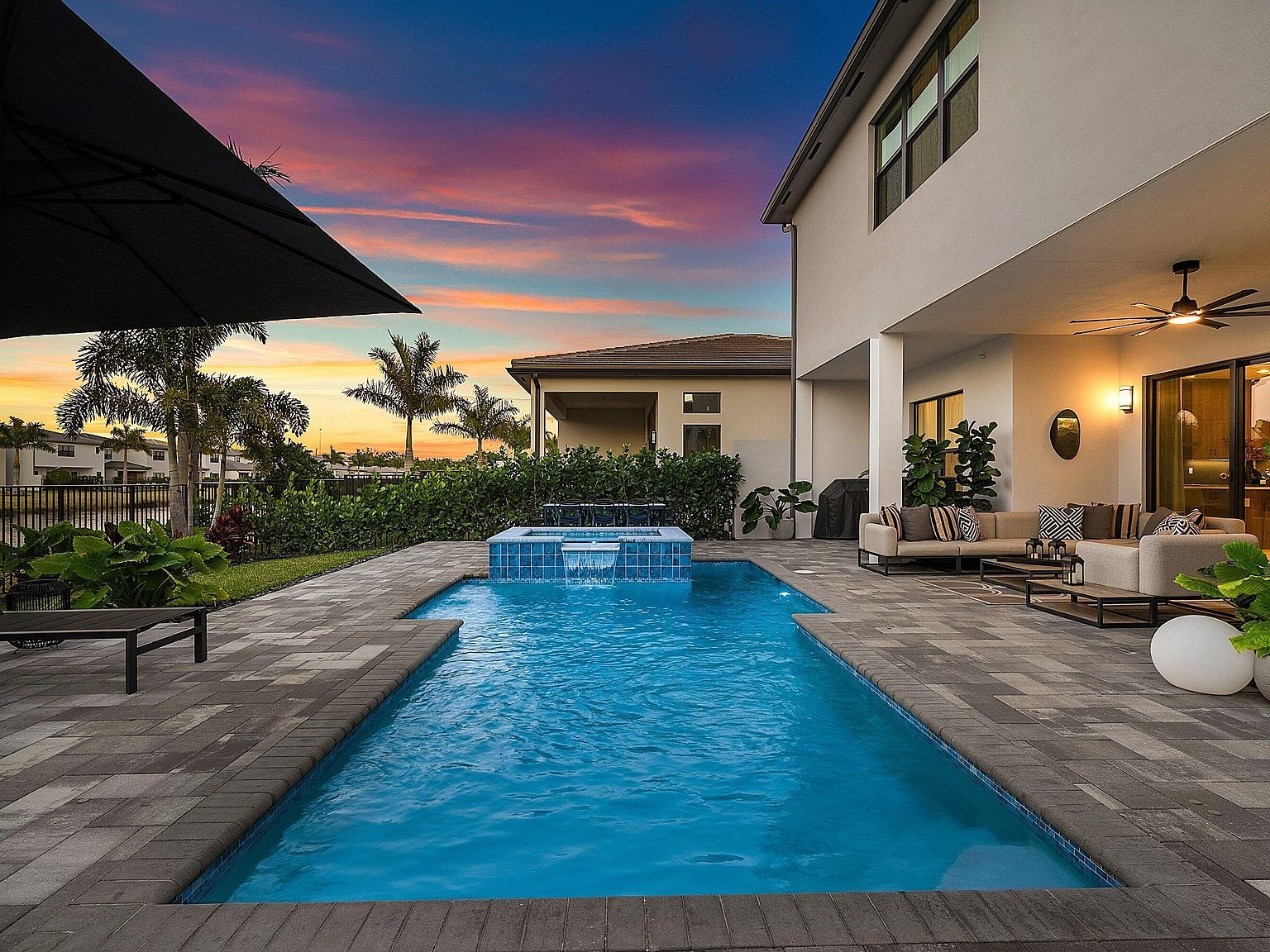 8325 Royal County Down Rd Boca Raton, FL 33434 - Thumbnail 3