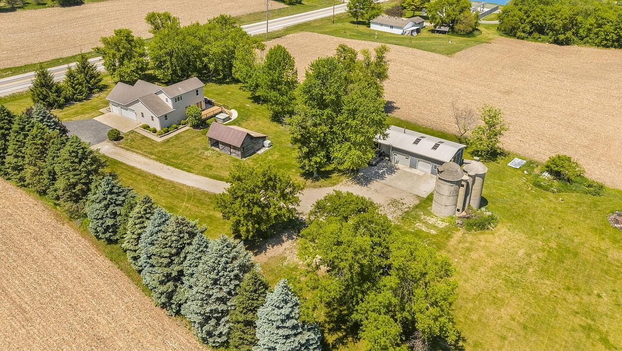 5232 County Highway P S West Bend, WI 53095 - Thumbnail 3