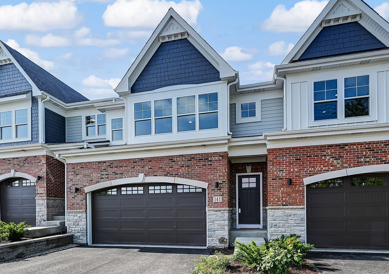 133 Harding Ct Glen Ellyn, IL 60137 - Thumbnail 3