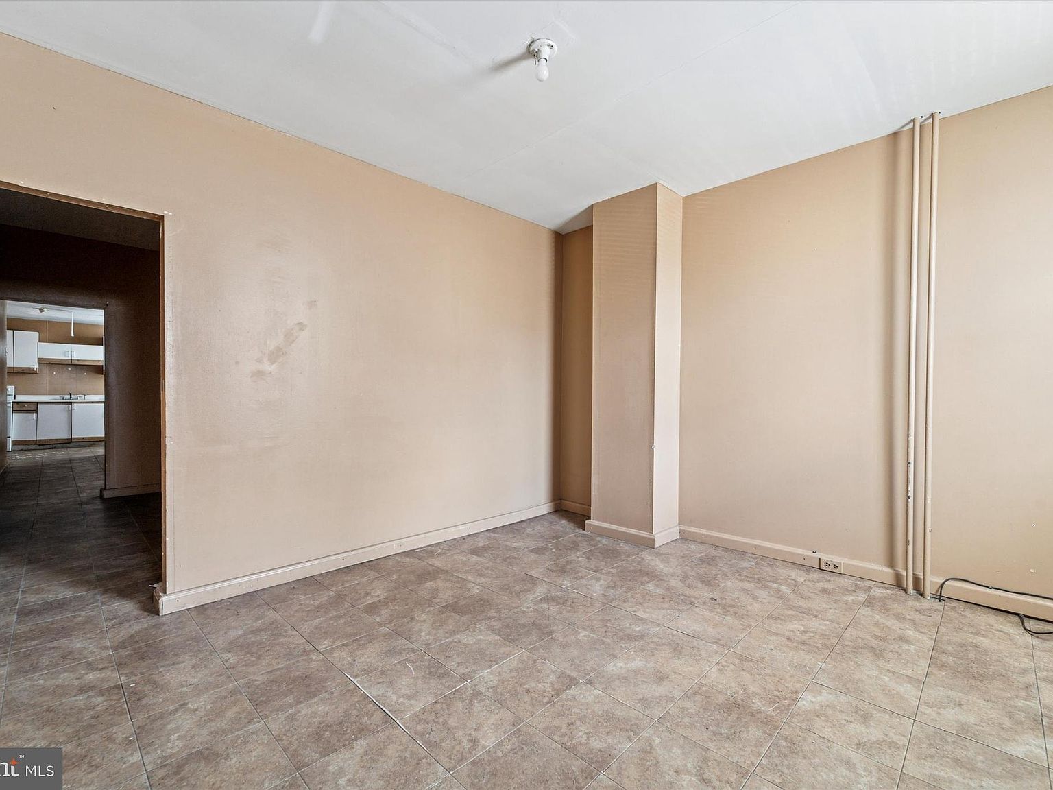 2211 N 2nd St Philadelphia, PA 19133 - Thumbnail 3