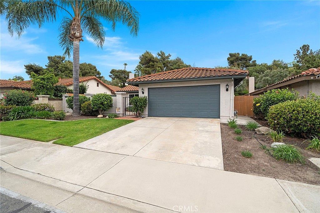 4889 Tarragon Dr Oceanside, CA 92057 - Thumbnail 3