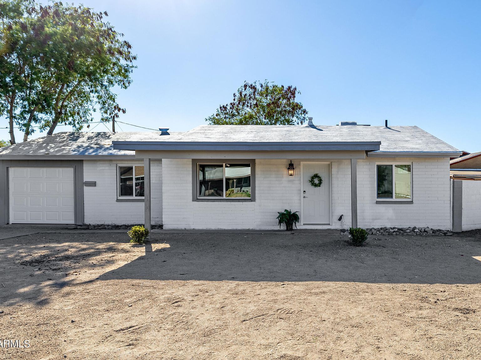 3030 N 38th Dr Phoenix, AZ 85019 - Thumbnail 3