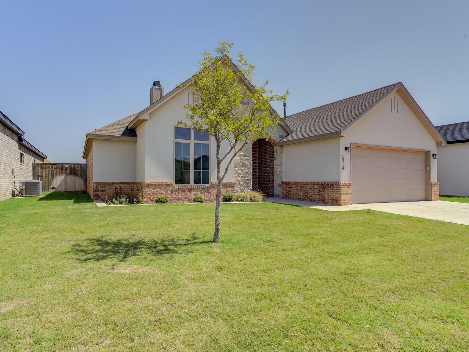 5718 119th St Lubbock, TX 79424 - Thumbnail 3