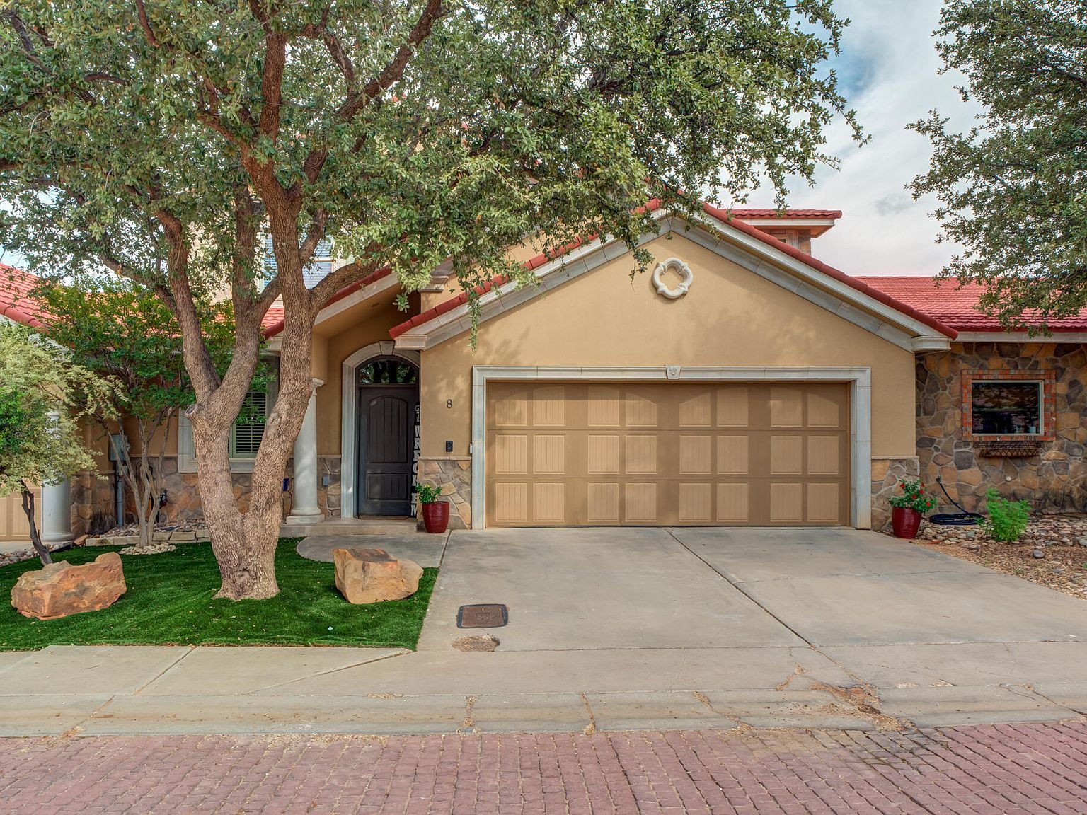 8 Tuscan Villas Cir Lubbock, TX 79423 - Thumbnail 3