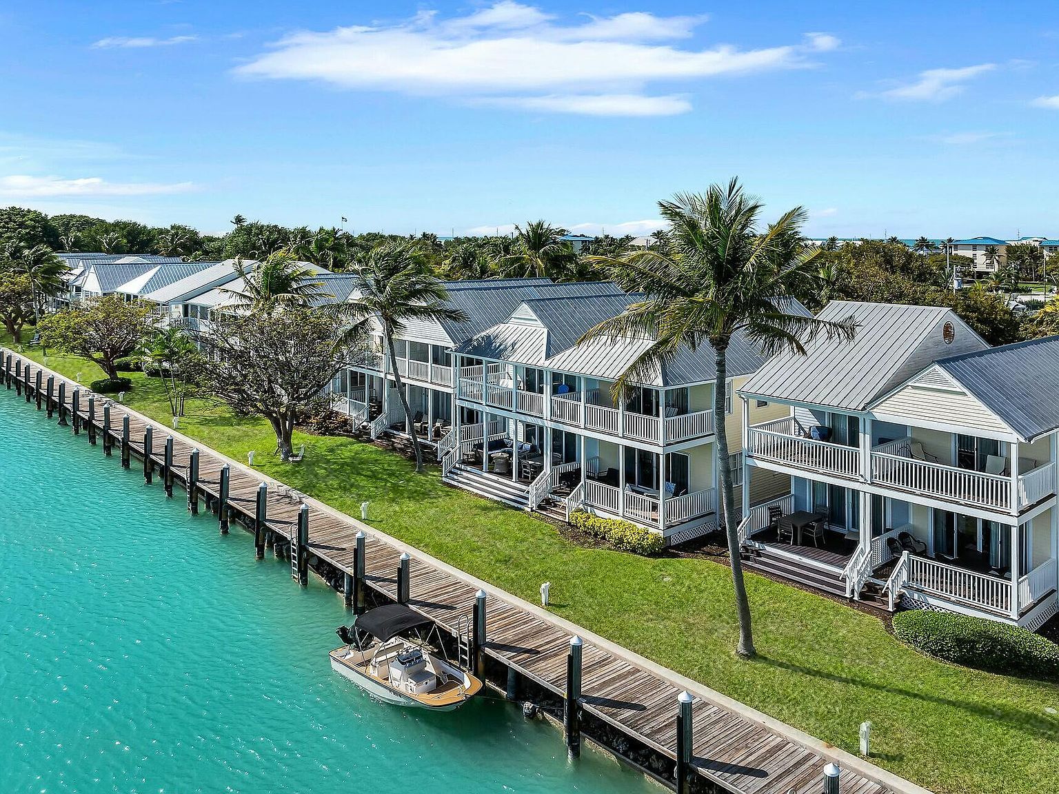 7084 Hawks Cay Blvd Duck Key, FL 33050 - Thumbnail 3