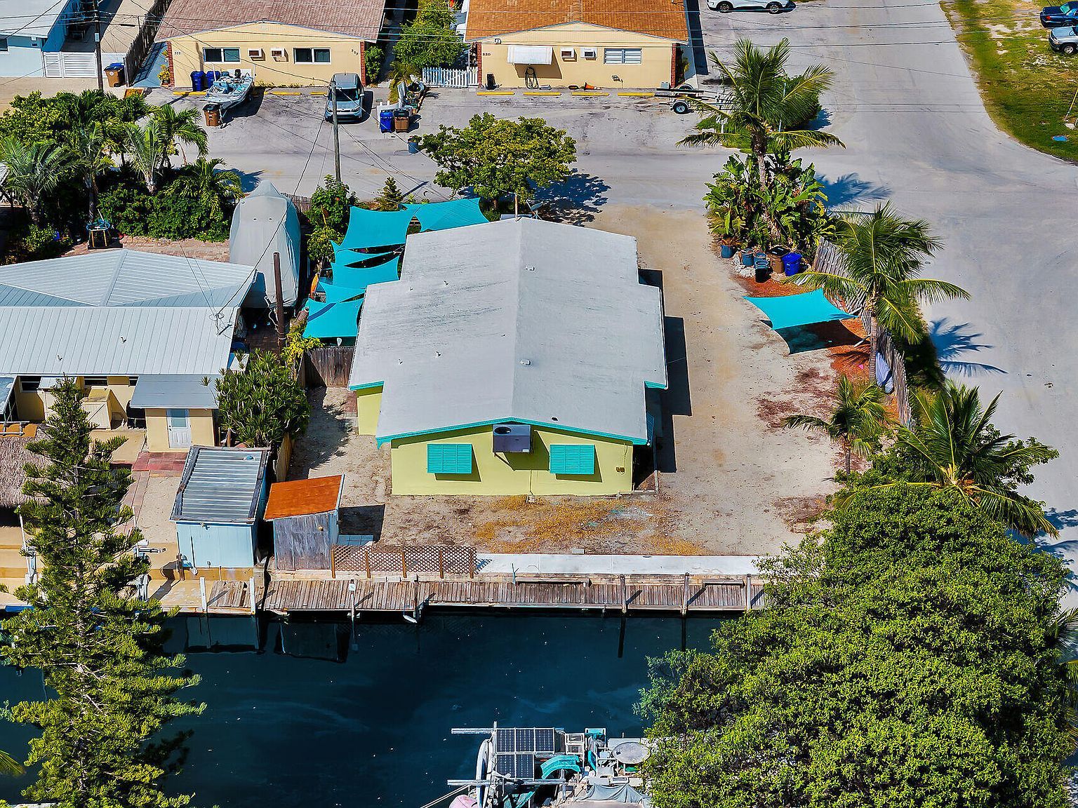 4901/4903 49th St Marathon, FL 33050 - Thumbnail 3