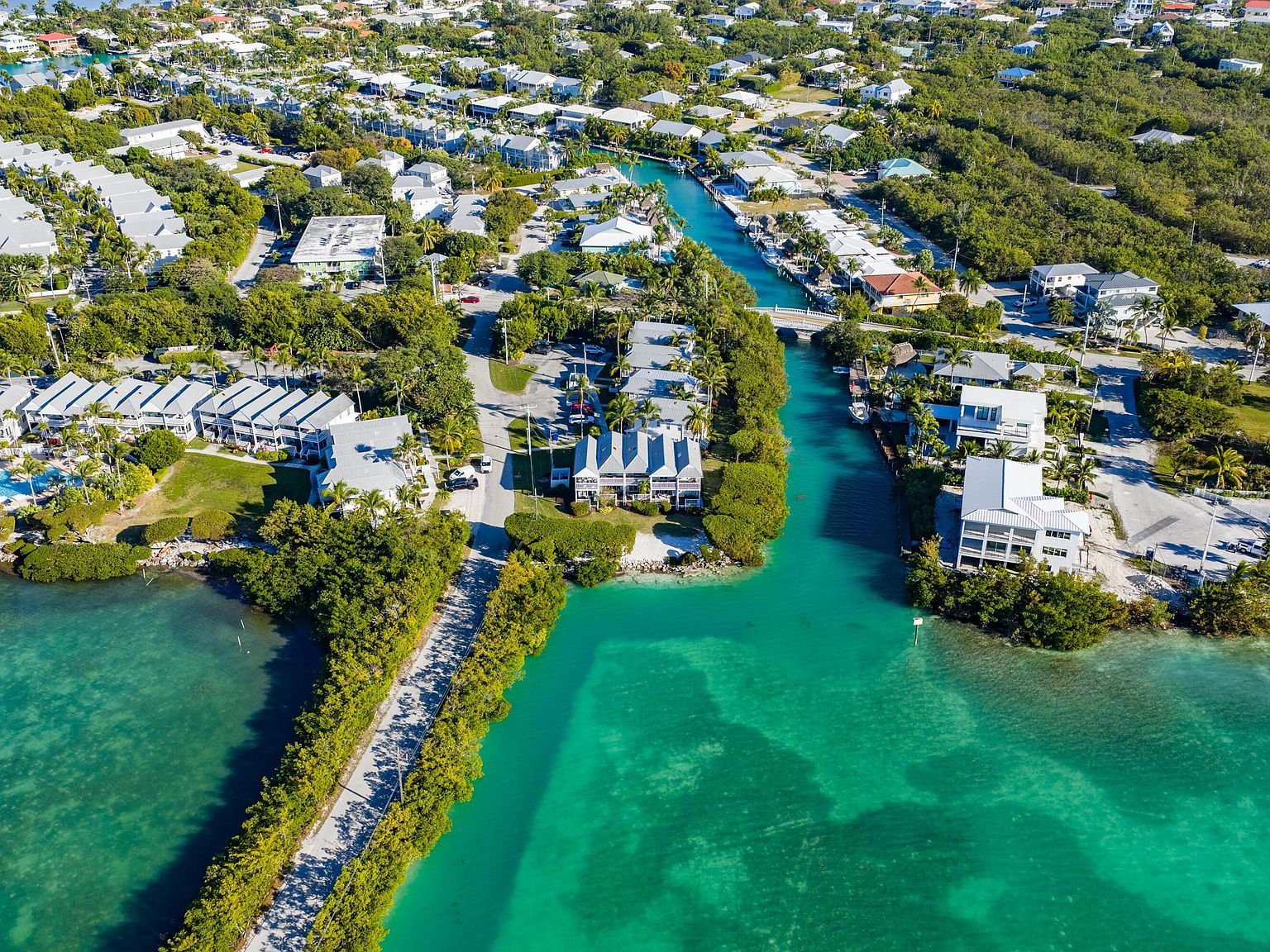 5106 Sunset Village Dr Duck Key, FL 33050 - Thumbnail 3