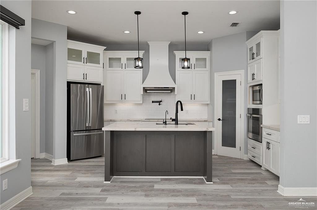 5904 N Dodger St Pharr, TX 78577 - Thumbnail 3