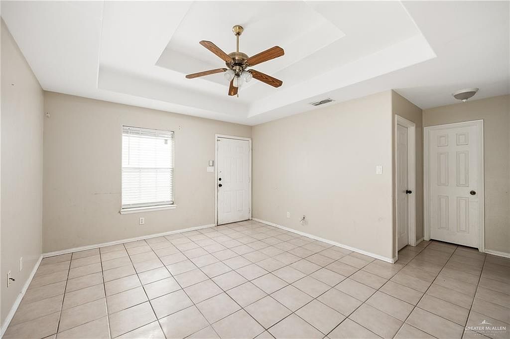 1504 Prosperity Dr Edinburg, TX 78541 - Thumbnail 3