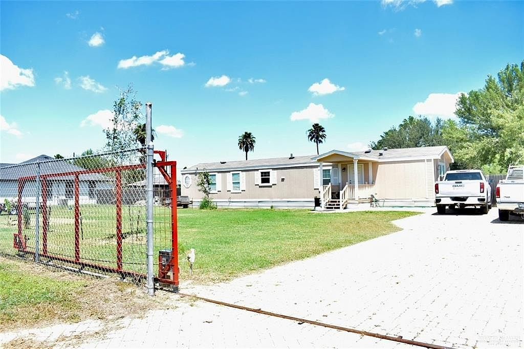 6209 Poinsetta St Edinburg, TX 78542 - Thumbnail 3