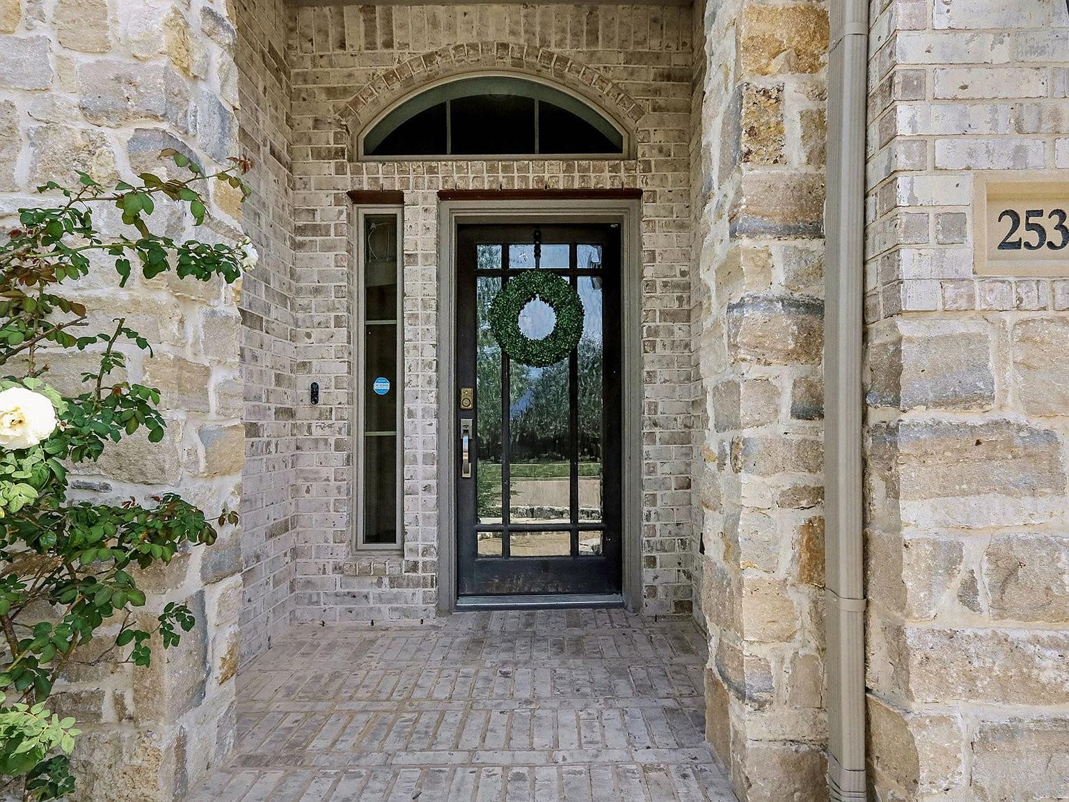 2535 Lilac Point Ln Brookshire, TX 77423 - Thumbnail 3