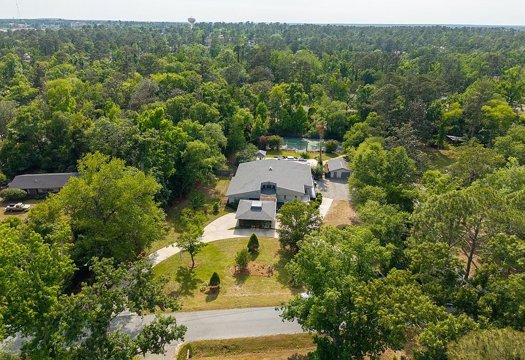 2202 Dogwood Dr Valdosta, GA 31602 - Thumbnail 3