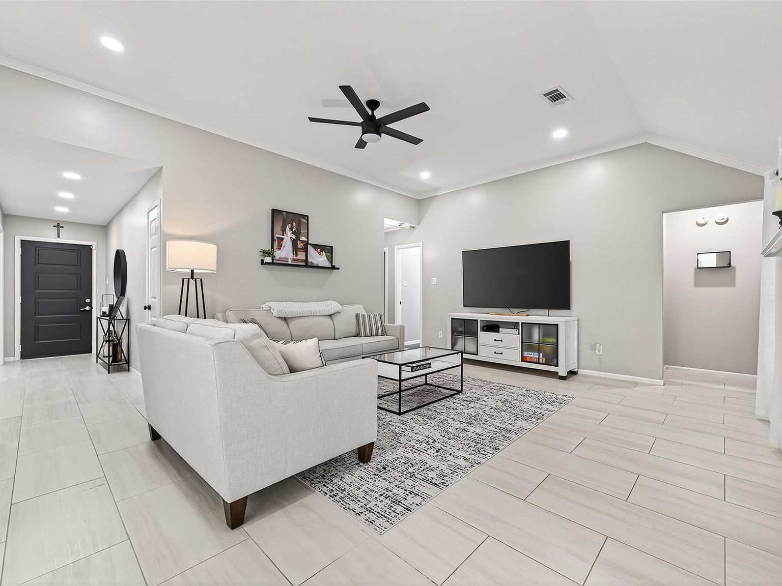 26901 Palace Pines Dr Kingwood, TX 77339 - Thumbnail 3