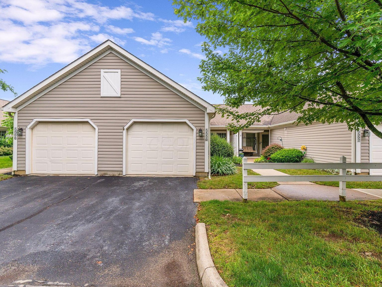 5556 Parkshire Dr Columbus, OH 43229 - Thumbnail 3