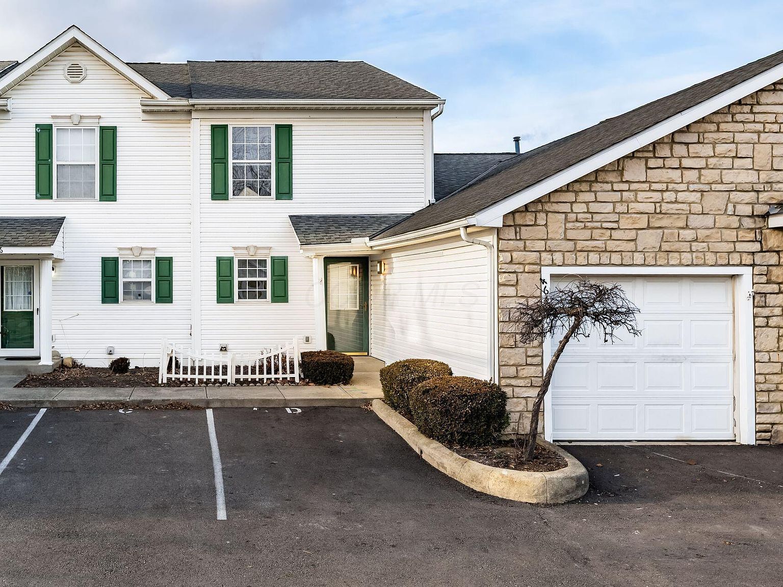 4644 Hobson Dr #13D Columbus, OH 43228 - Thumbnail 3