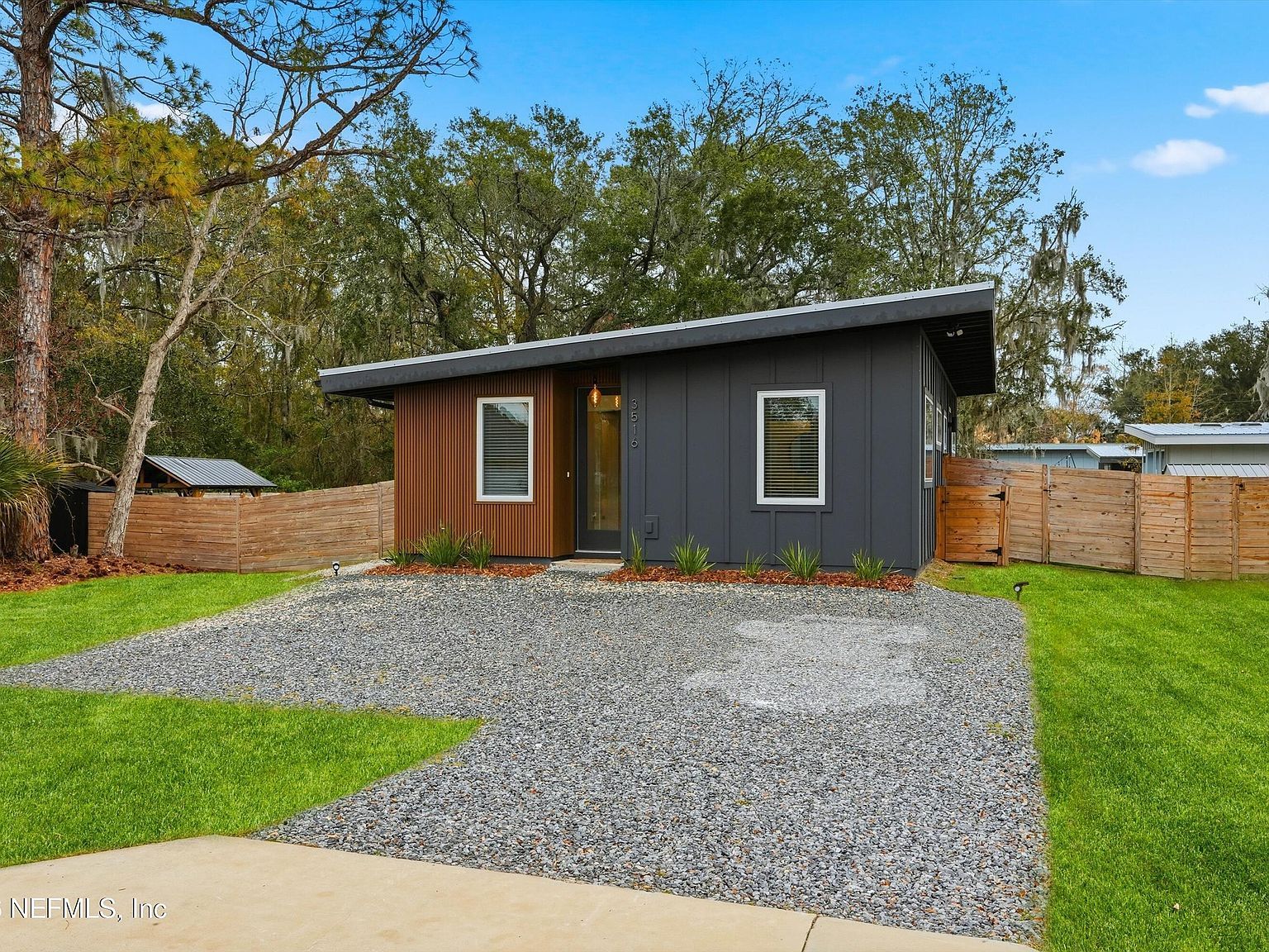 3516 Evernia St Saint Augustine, FL 32084 - Thumbnail 3