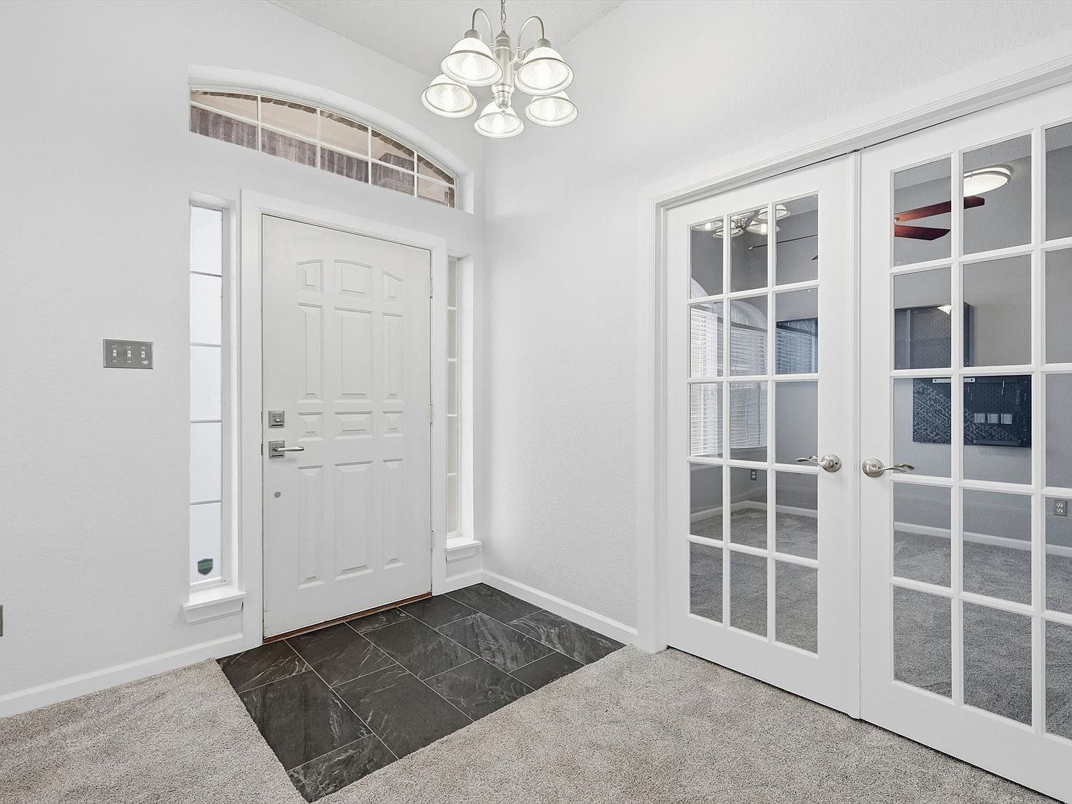 218 Quail Meadows Ln Arlington, TX 76002 - Thumbnail 3