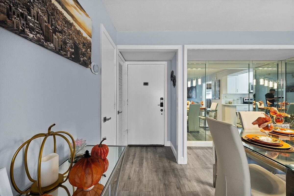 1428 SE 4th Ave APT 140 Deerfield Beach, FL 33441 - Thumbnail 3