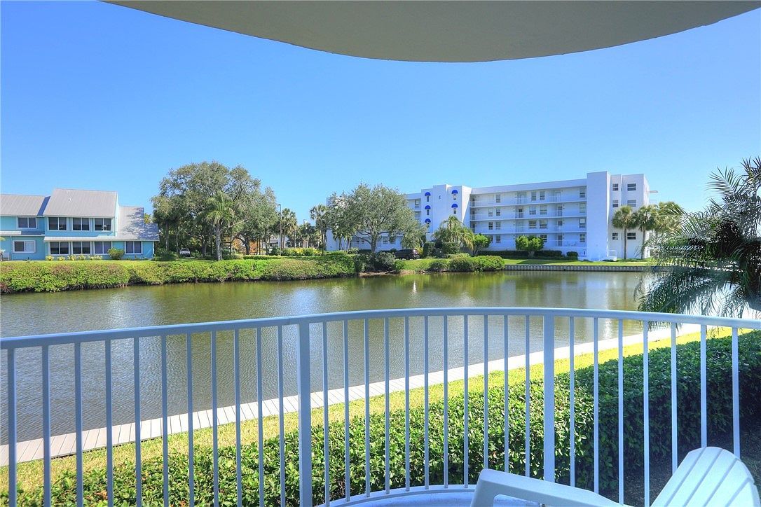 6110 S River Run Dr #6110 Sebastian, FL 32958 - Thumbnail 3