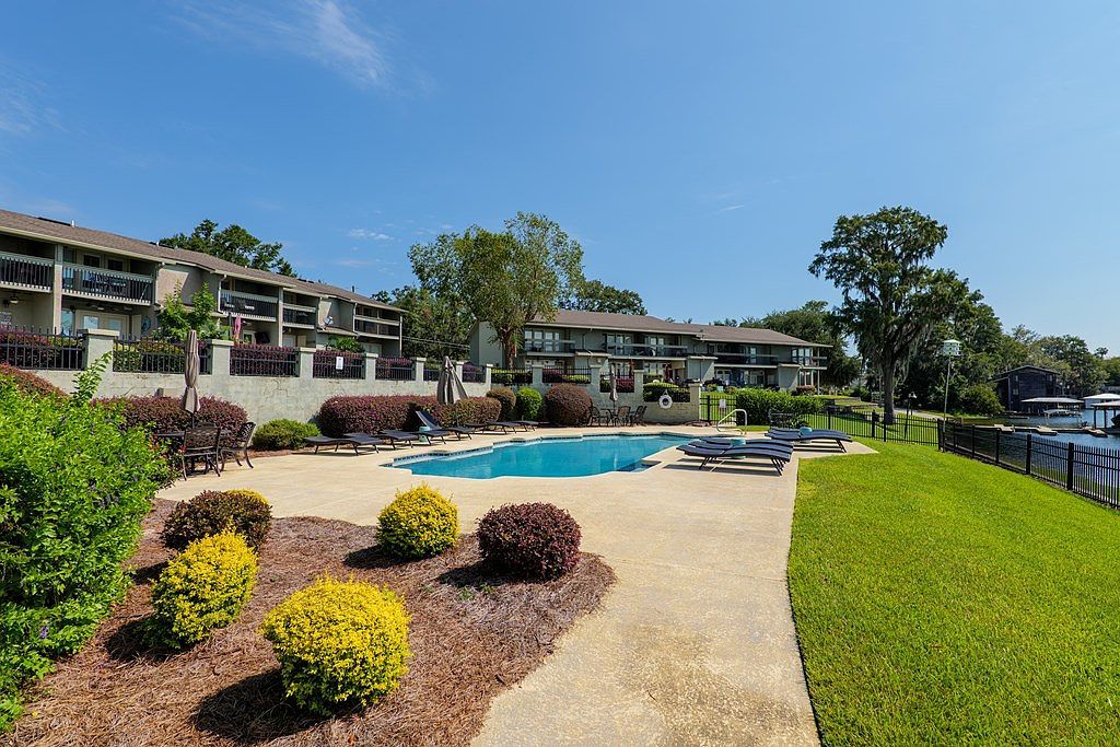 5819 De Osta Dr #C Lake Park, GA 31636 - Thumbnail 3