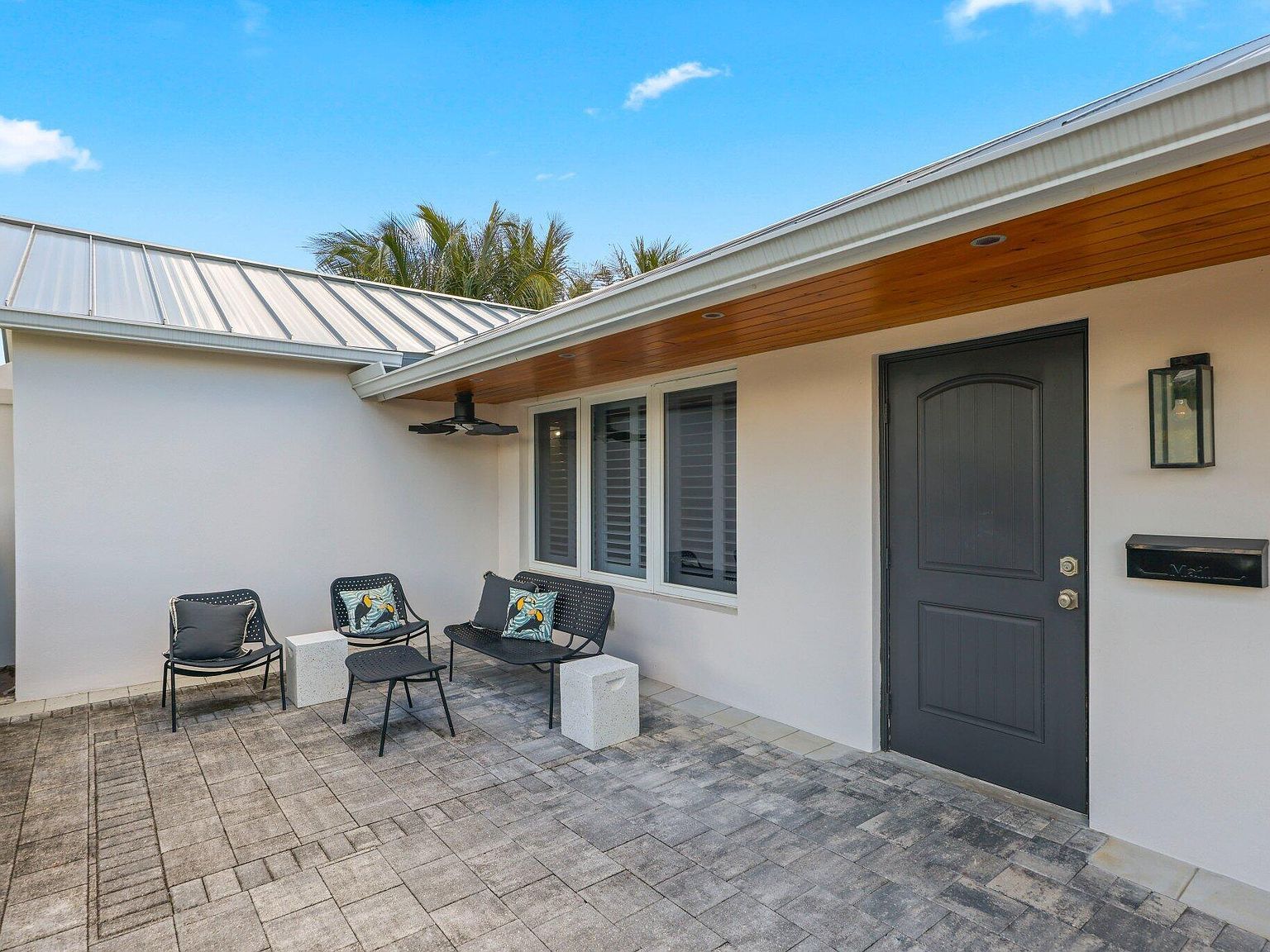 4141 NE 22nd Ter Lighthouse Pt, FL 33064 - Thumbnail 3