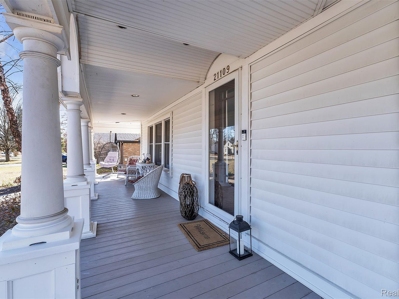 21109 Gill Rd Farmington Hills, MI 48335 - Thumbnail 3