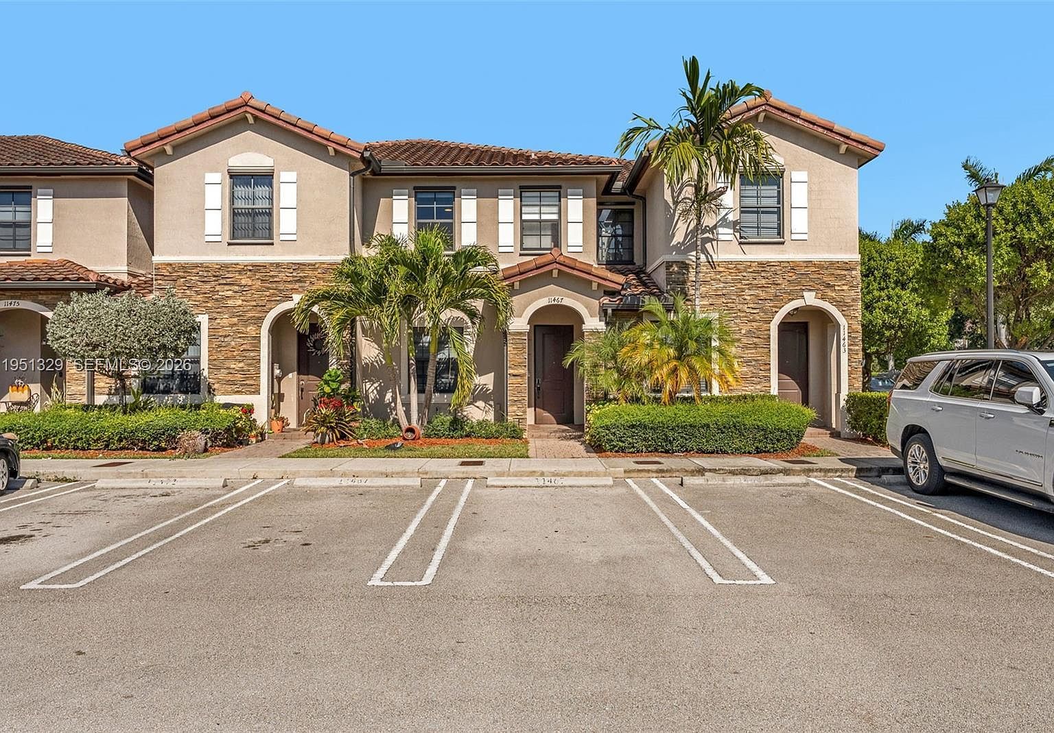 11467 SW 248th Ln Homestead, FL 33032 - Thumbnail 3