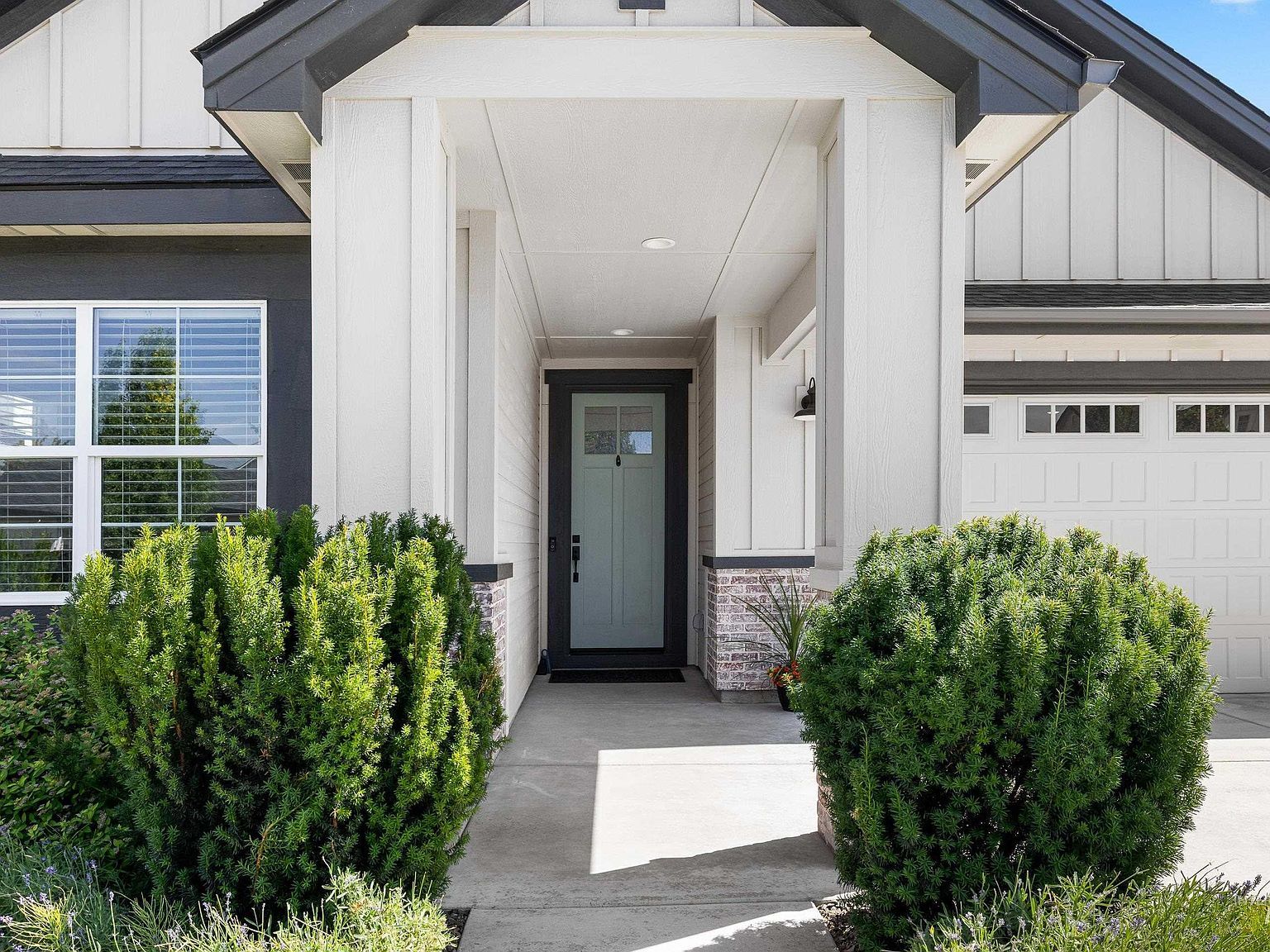 4295 W Lost Rapids Dr Meridian, ID 83646 - Thumbnail 3