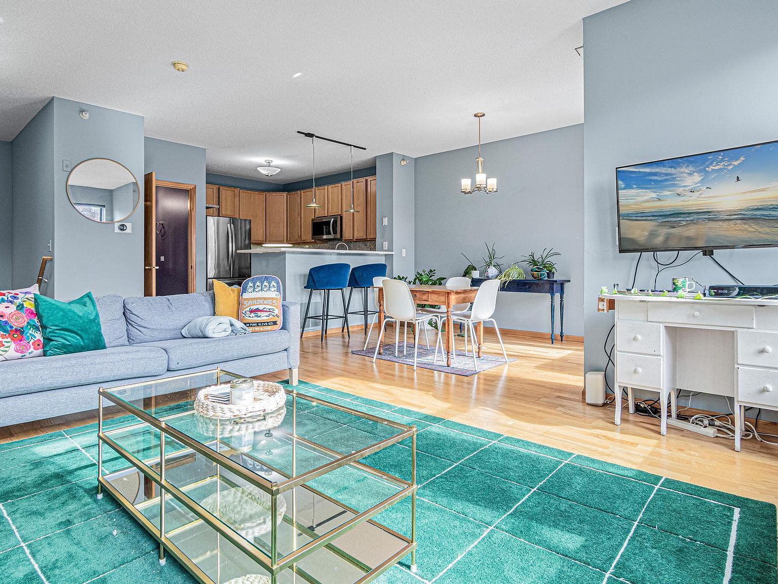 545 N 1st St APT 405 Minneapolis, MN 55401 - Thumbnail 3