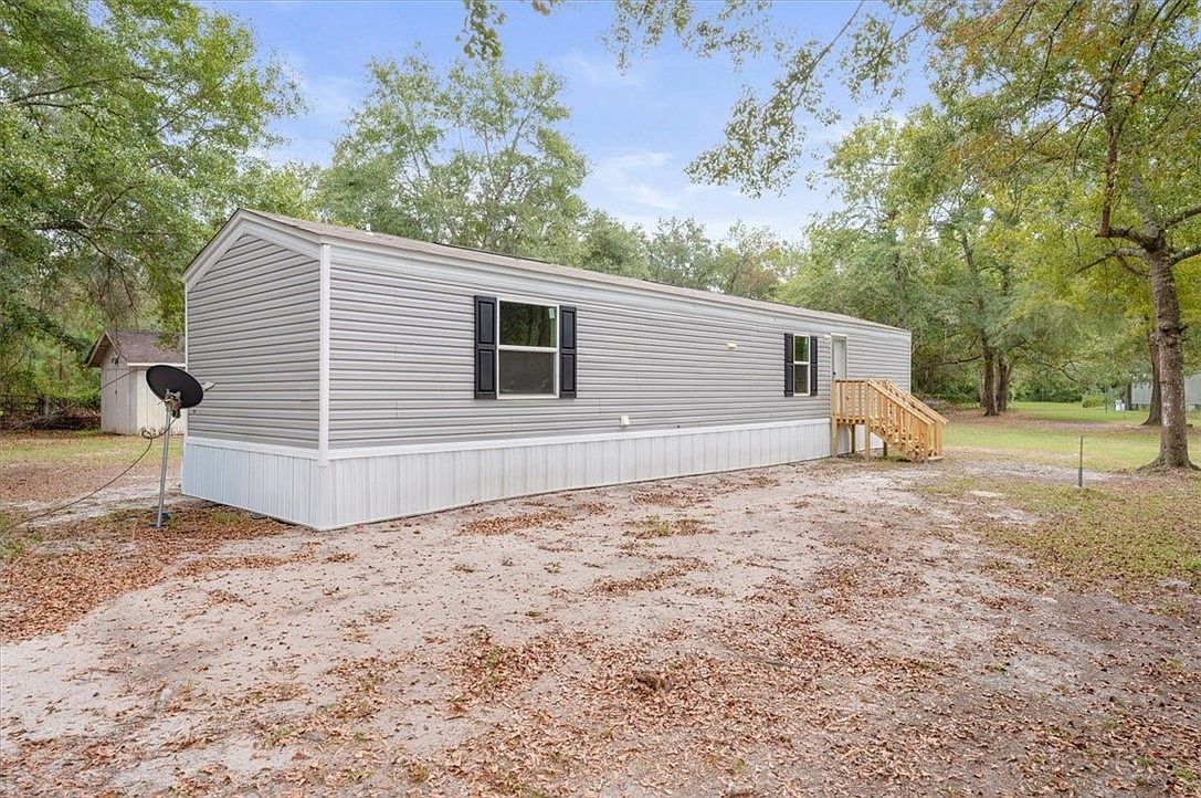 23 River Ridge Loop Hortense, GA 31543 - Thumbnail 3