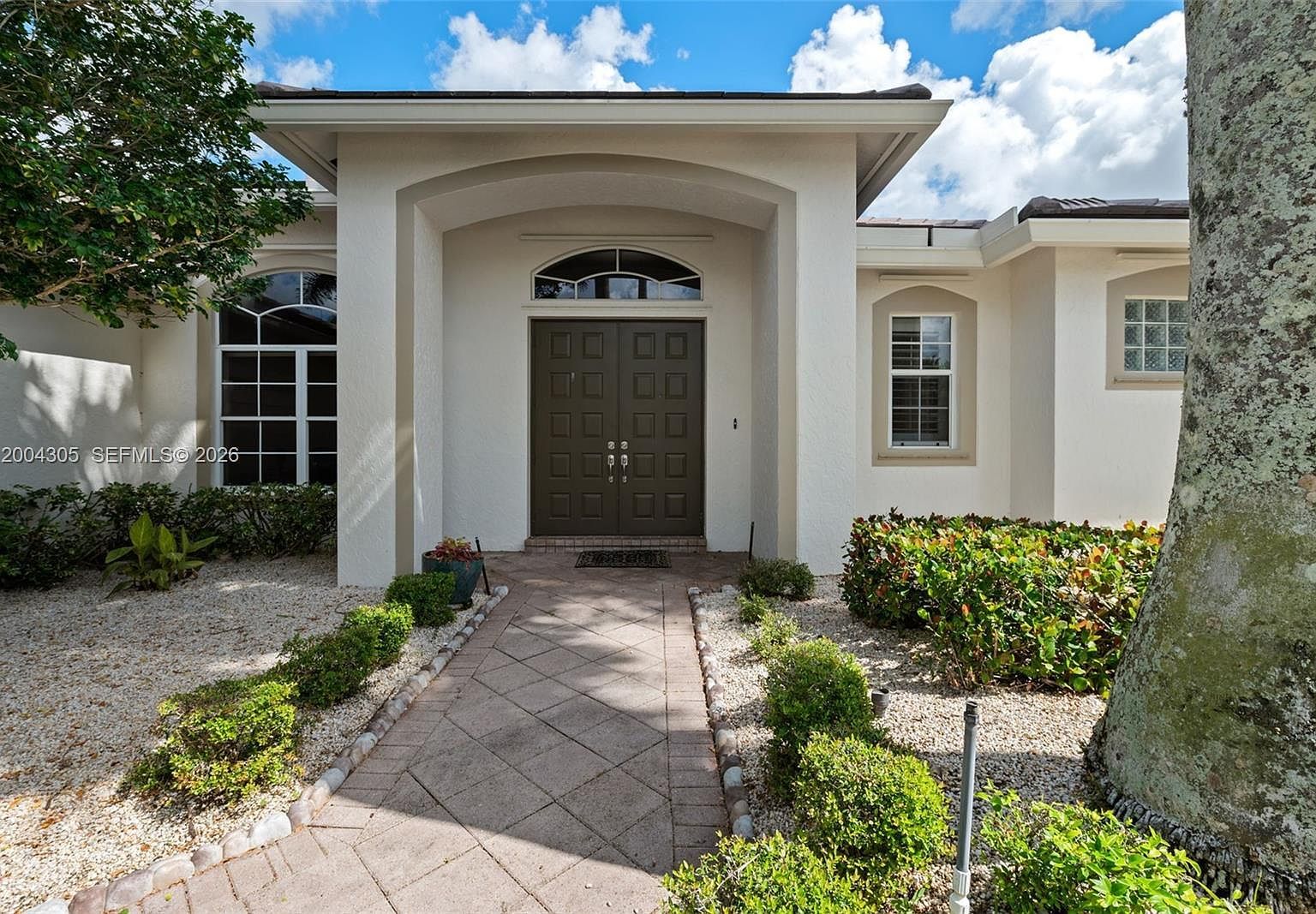 2556 Eagle Run Ln Weston, FL 33327 - Thumbnail 3