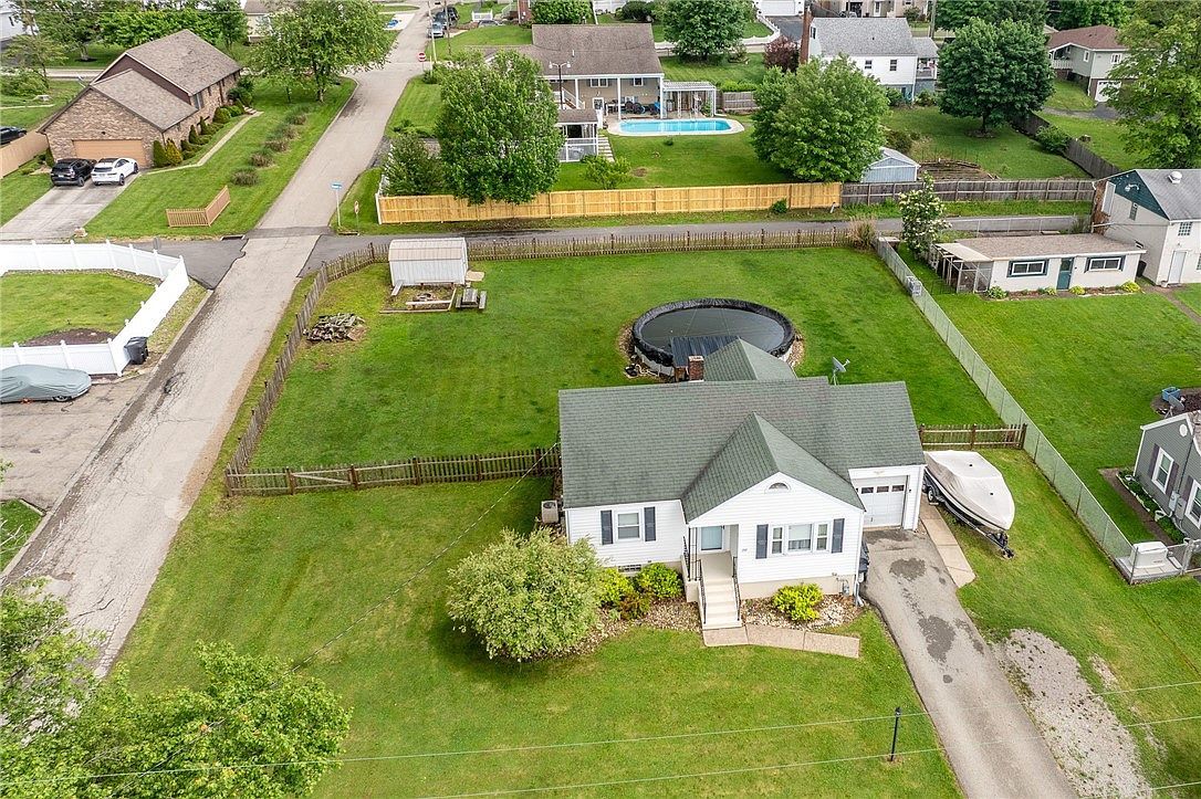 210 Hopwood Fairchance Rd Uniontown, PA 15401 - Thumbnail 3