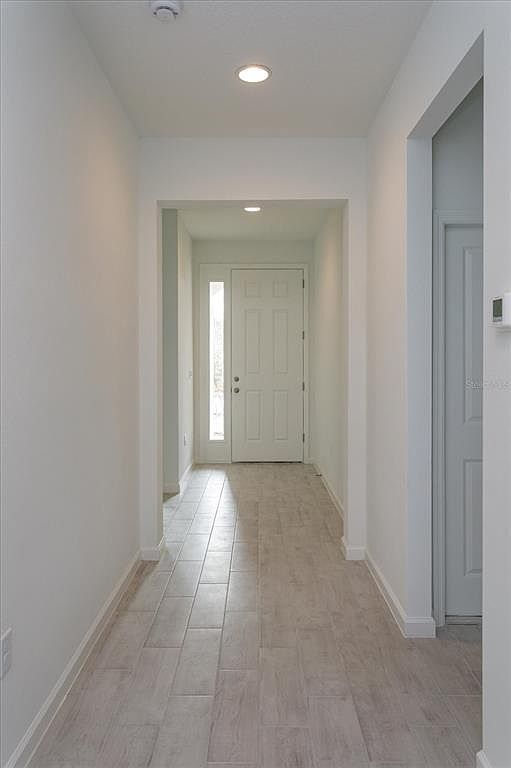 2857 Supermarine Rd Tavares, FL 32778 - Thumbnail 3