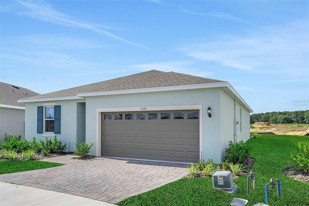 1018 Swamp Chestnut Loop Lady Lake, FL 32159 - Thumbnail 3