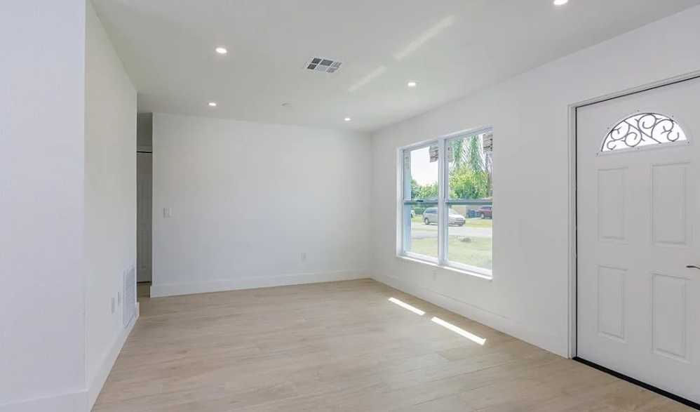 2209 Delta St, Fort Myers, FL, USA, 33907 - Thumbnail 4