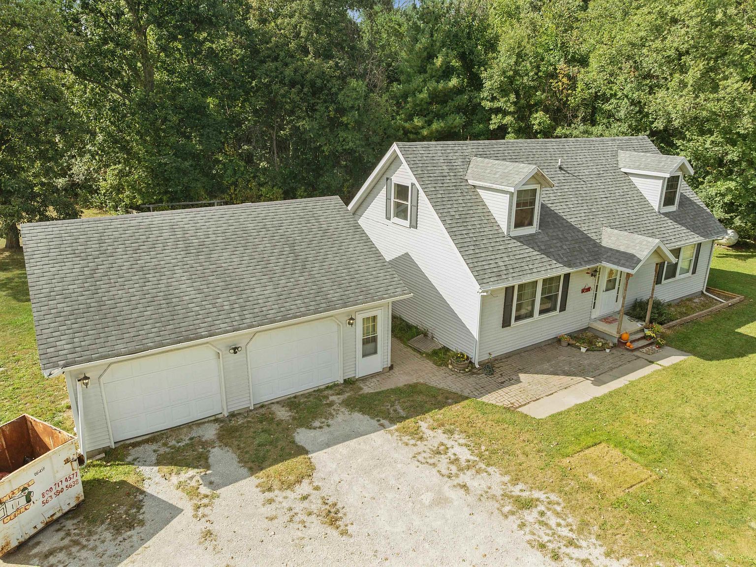 2113 Pine Creek Ave Independence, IA 50644 - Thumbnail 3