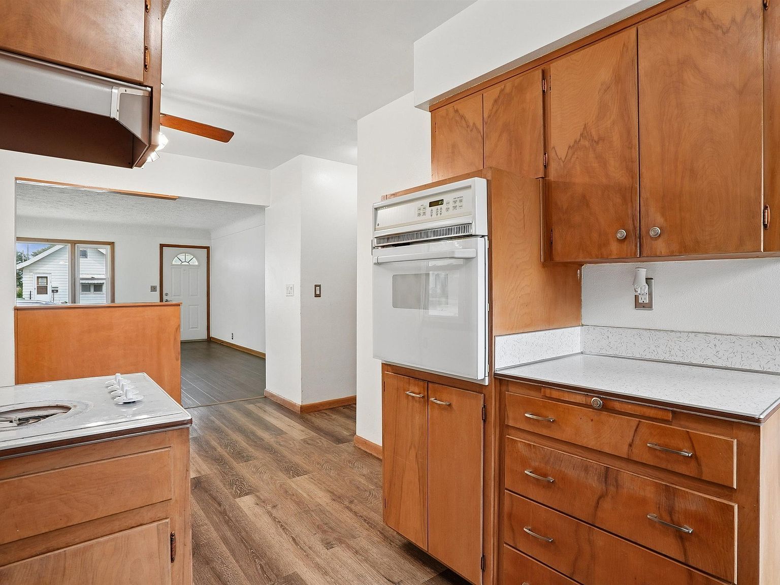 600 Evergreen Ave Waterloo, IA 50701 - Thumbnail 3
