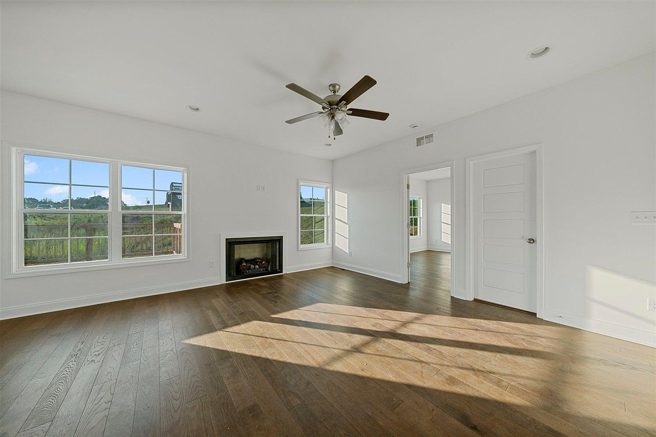 805 Denver Ln Bowling Green, KY 42103 - Thumbnail 3