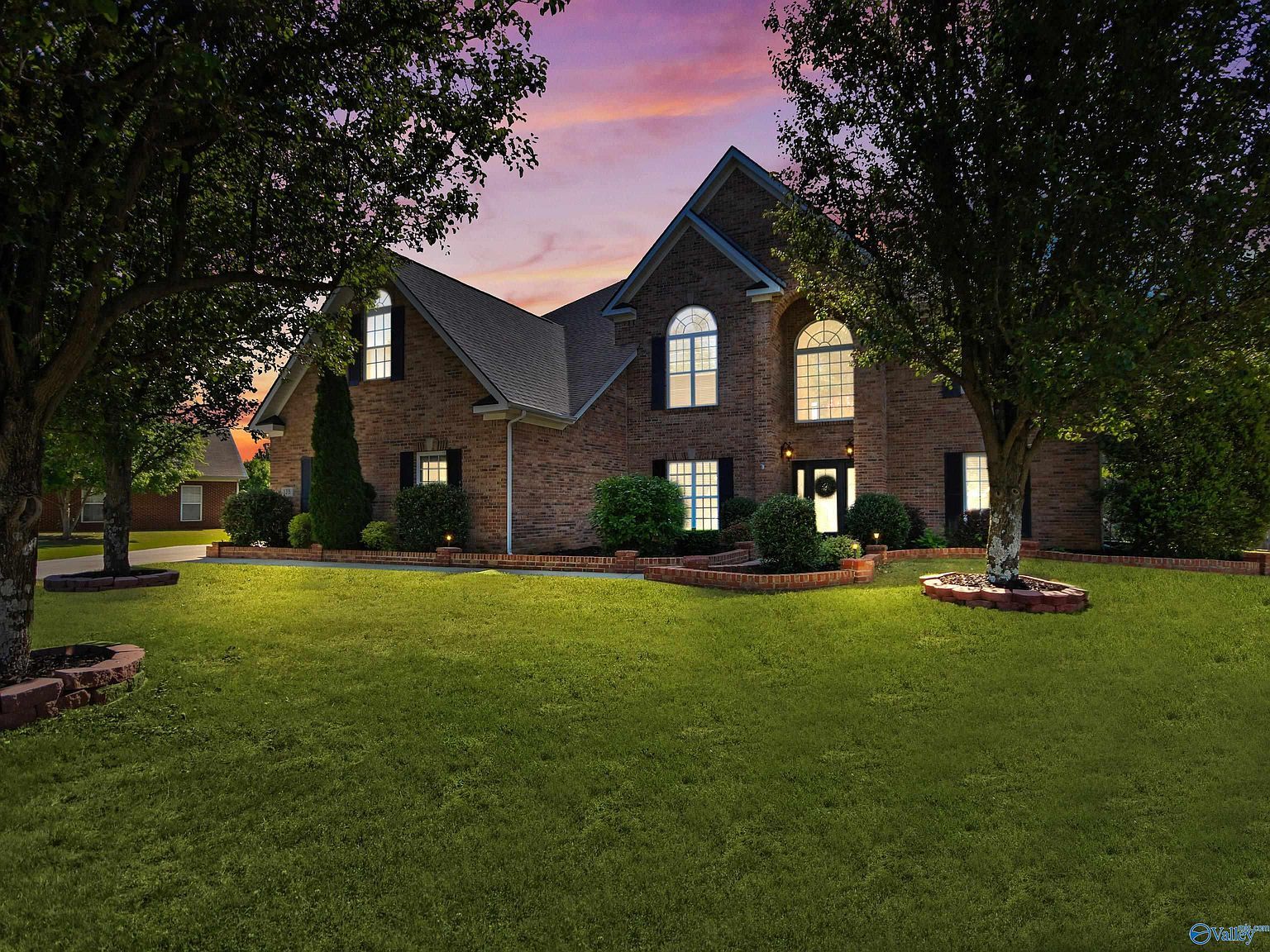 128 Mount Laurel Cir New Market, AL 35761 - Thumbnail 3