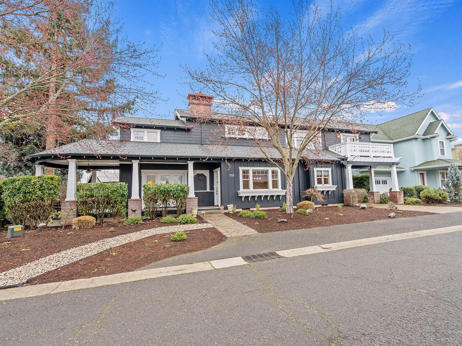 110 Taylor St Jacksonville, OR 97530 - Thumbnail 3